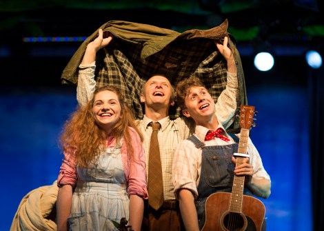 The Scarecrows' Wedding - courtesy of Helen Maybanks_9.JPG